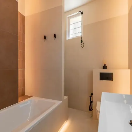 Apartment Du Coin, *